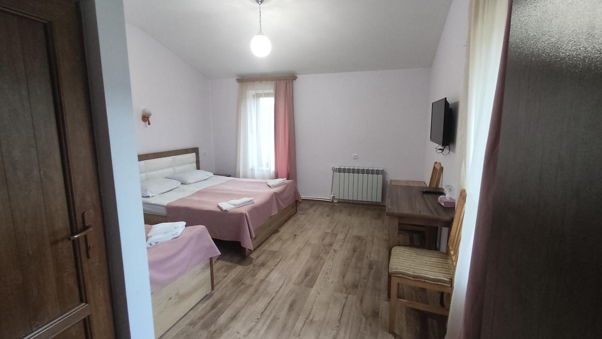 Hotel Mthnadzor Goris Exterior foto