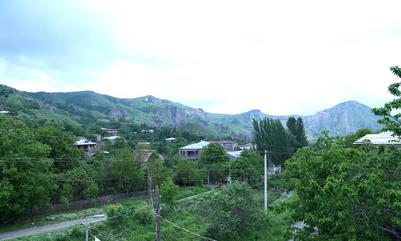 Hotel Mthnadzor Goris Exterior foto